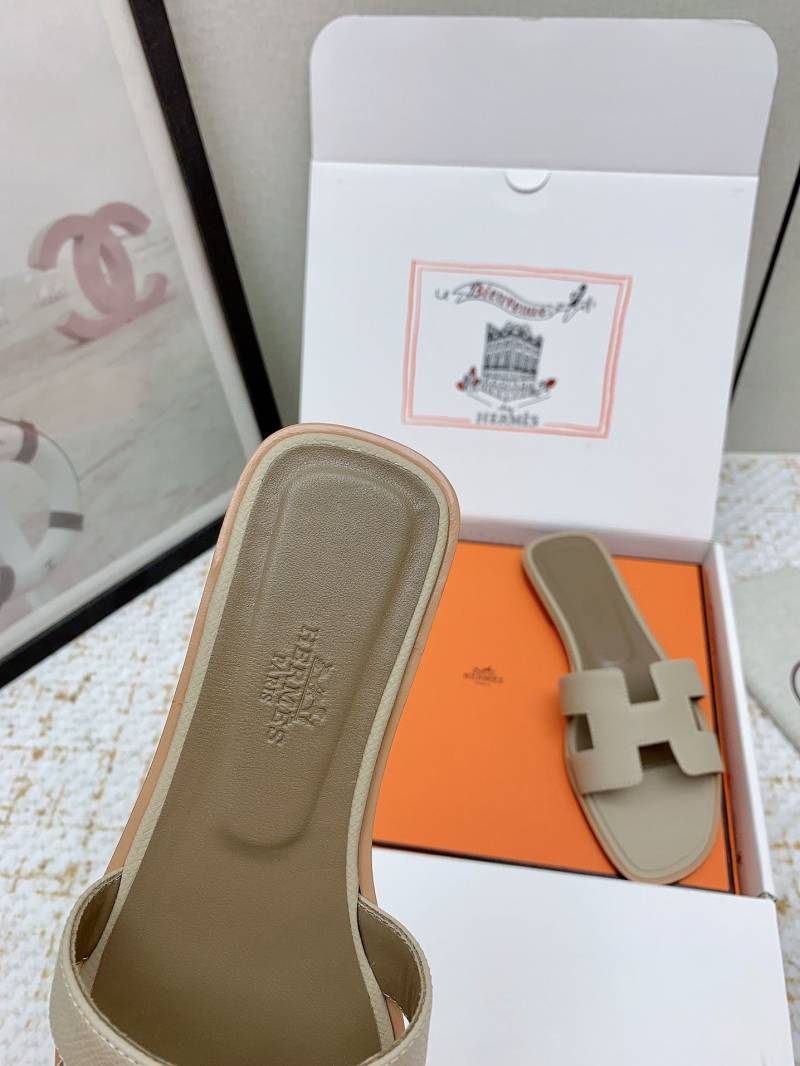 H**me5 slippers